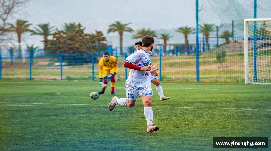 汗水浇灌梦想，坚持成就辉煌